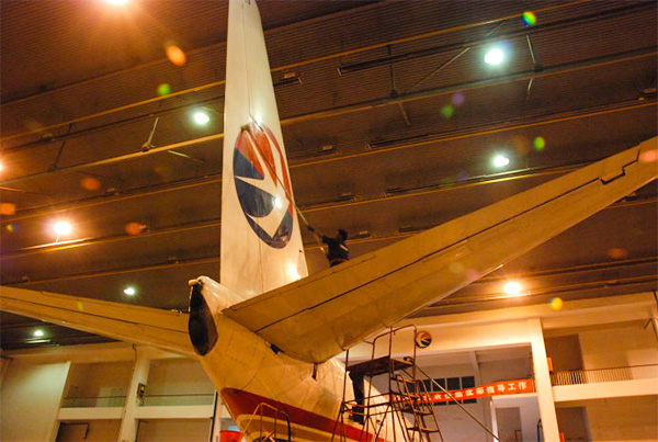 航空小知识——飞机也需要“洗澡”吗？