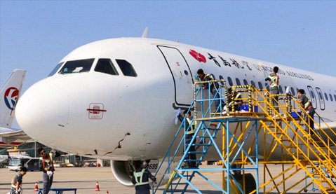 飞机清洗的意义是什么?腾龙航材小编告诉您 飞机清洗的意义是什么?腾龙航材小编告诉您